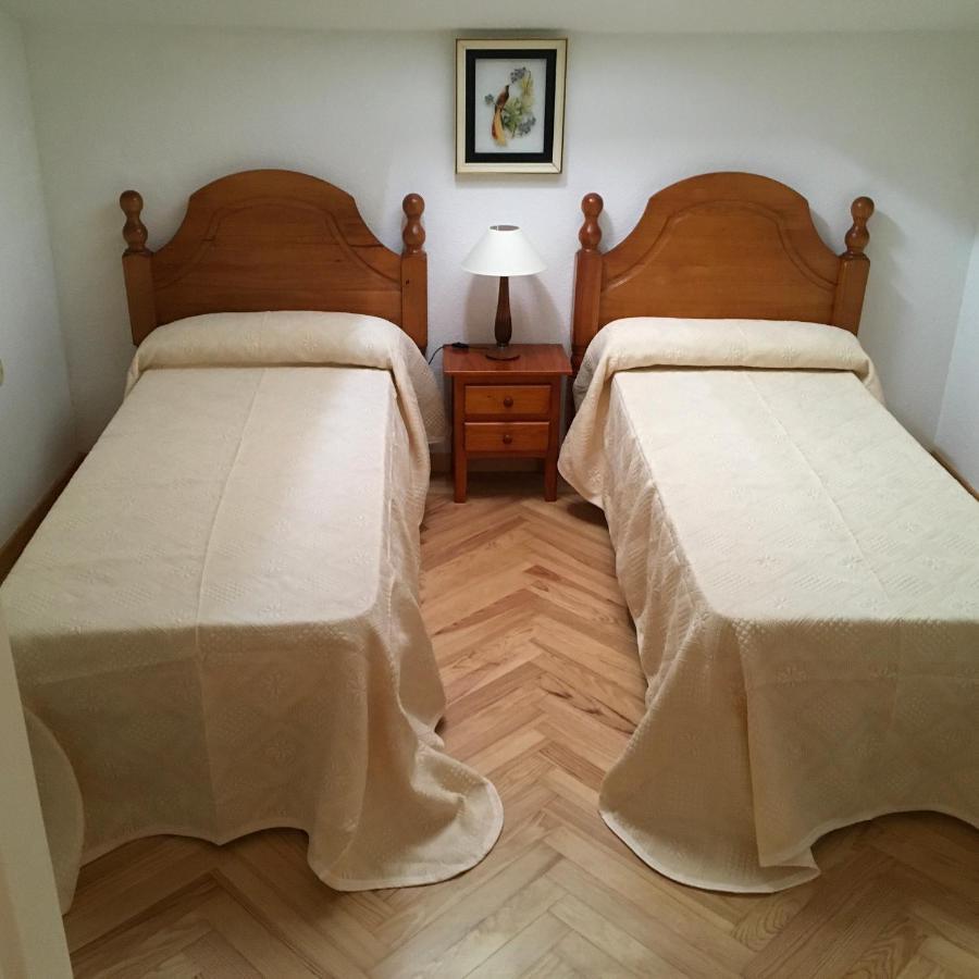 Casa Rural Casa Maria Camunas Екстериор снимка